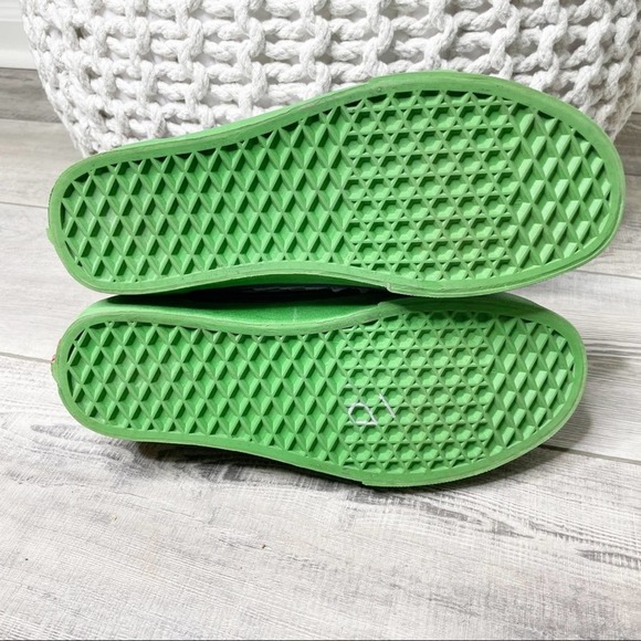 Vans Old Skool Marvel What The Avengers Lace Up Sneakers Multicolor Size 8M - Picture 9 of 9